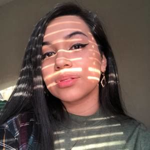 Meet your Posher, Ana